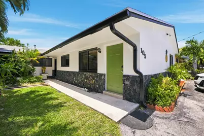 105 SE 2nd Street, Dania Beach, FL 33004 - Photo 2