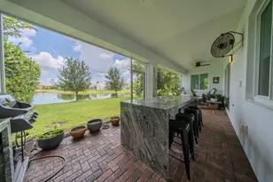 163 Bella Vista Way, Royal Palm Beach, FL 33411 - Photo 34