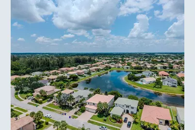 163 Bella Vista Way, Royal Palm Beach, FL 33411 - Photo 2