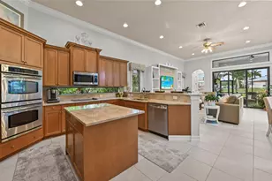 8729 Wellington View Dr, West Palm Beach, FL 33411 - Photo 14