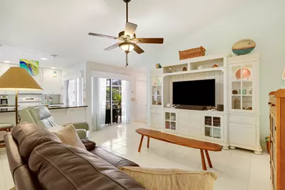 10301 Chapman Oak Court, Palm Beach Gardens, FL 33410 - Photo 8