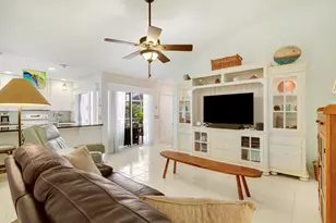10301 Chapman Oak Ct, Palm Beach Gardens, FL 33410 - Photo 8