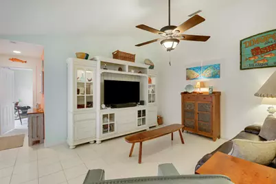 10301 Chapman Oak Court, Palm Beach Gardens, FL 33410 - Photo 1