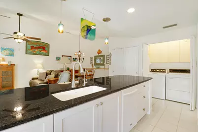 10301 Chapman Oak Court, Palm Beach Gardens, FL 33410 - Photo 6
