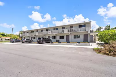 720 NE 7th Street #4, Hallandale Beach, FL 33009 - Photo 14