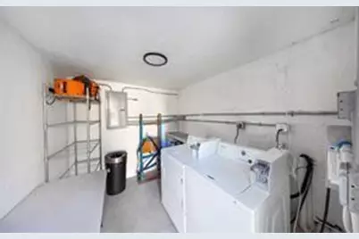 720 NE 7th Street #4, Hallandale Beach, FL 33009 - Photo 24
