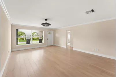 22267 SW 57th Avenue, Boca Raton, FL 33428 - Photo 4