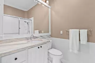 8186 Laborie Ln, Wellington, FL 33414 - Photo 18