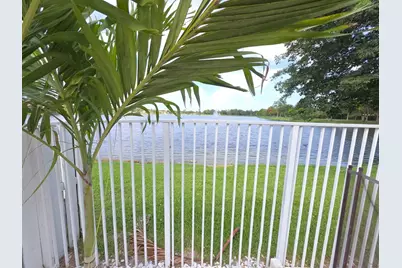 5220 NW 53rd Avenue, Coconut Creek, FL 33073 - Photo 4