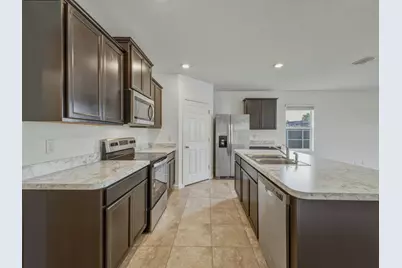 718 SW Crean Terrace SW, Port Saint Lucie, FL 34953 - Photo 4