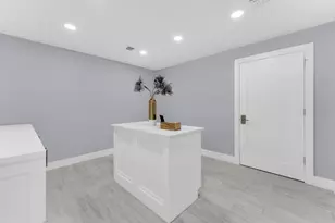 6692 N Grande Dr, Boca Raton, FL 33433 - Photo 44