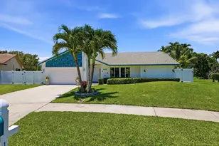 1401 SW 28th Terrace, Deerfield Beach, FL 33442 - Photo 2