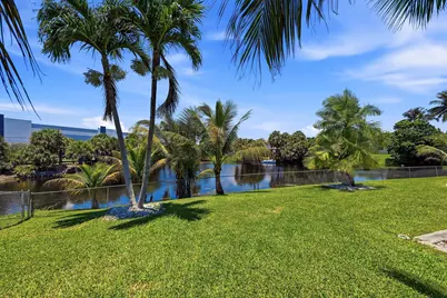 1401 SW 28th Terrace, Deerfield Beach, FL 33442 - Photo 34