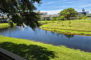 2823 N Course Dr, Pompano Beach, FL 33069 - Photo 14
