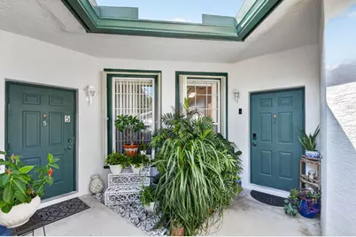 3162 Via Poinciana #6, Lake Worth, FL 33467 - Photo 4