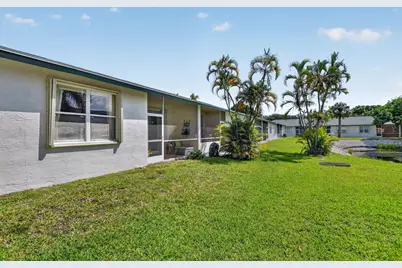 3162 Via Poinciana #6, Lake Worth, FL 33467 - Photo 38