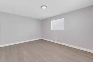 3240 Sheridan Ln, Hollywood, FL 33021 - Photo 20