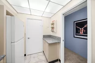3233 NE 34th St, Fort Lauderdale, FL 33308 - Photo 12