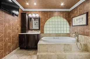 8255 NW 51st Ct, Coral Springs, FL 33067 - Photo 16
