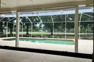 3913 Northampton Way, Tampa, FL 33618 - Photo 2