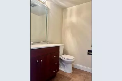 3913 Northampton Way, Tampa, FL 33618 - Photo 16