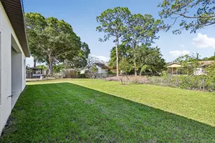 5901 Raintree Trail, Fort Pierce, FL 34982 - Photo 6