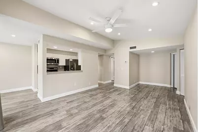 8073 NW 15th Manor #8073, Plantation, FL 33322 - Photo 4