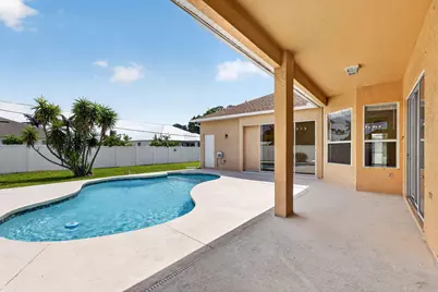 268 SW Moselle Avenue, Port Saint Lucie, FL 34984 - Photo 4