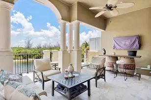 449 NE 19th Ave, Deerfield Beach, FL 33441 - Photo 4