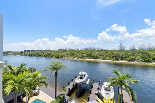 449 NE 19th Ave, Deerfield Beach, FL 33441 - Photo 18