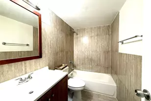 607 NE 29th Dr, Wilton Manors, FL 33334 - Photo 8