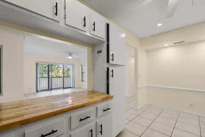 706 Sunny Pine Way #E2, Greenacres, FL 33415 - Photo 10