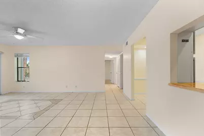 706 Sunny Pine Way #E2, Greenacres, FL 33415 - Photo 8