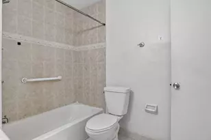 20923 Sedgewick Dr, Boca Raton, FL 33433 - Photo 16