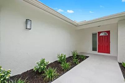 561 SW 168th Terrace, Weston, FL 33326 - Photo 2