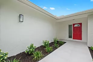 561 SW 168th Terrace, Weston, FL 33326 - Photo 2