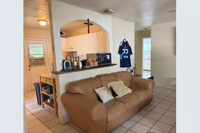 2640 NE 8th Terrace, Pompano Beach, FL 33064 - Photo 4