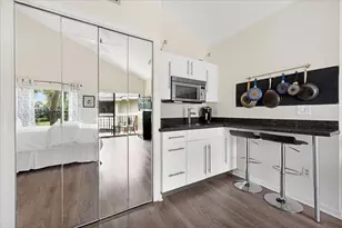 11863 Wimbledon Circle, Wellington, FL 33414 - Photo 12
