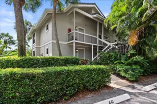 11863 Wimbledon Circle, Wellington, FL 33414 - Photo 2