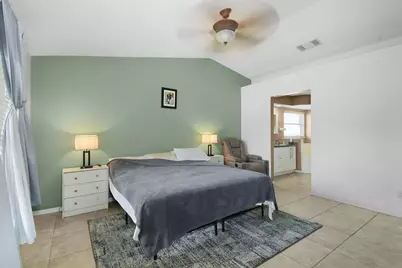 6915 NW Hershy Circle, Port Saint Lucie, FL 34983 - Photo 12