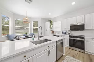 7518 Oak Grove Cir, Lake Worth, FL 33467 - Photo 20