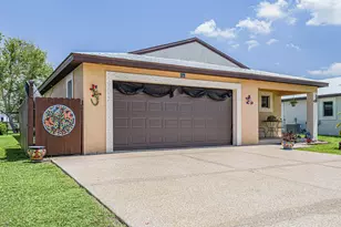 23 Arboles Del Norte, Fort Pierce, FL 34951 - Photo 2