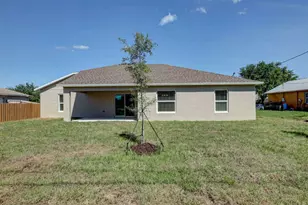 373 SW Log Dr, Port Saint Lucie, FL 34953 - Photo 38
