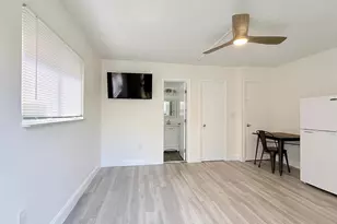 820 NE 17th Ave, Fort Lauderdale, FL 33304 - Photo 2