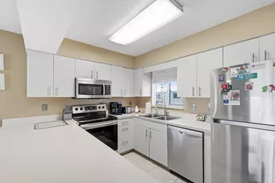 191 SE Village Drive #191, Port Saint Lucie, FL 34952 - Photo 10