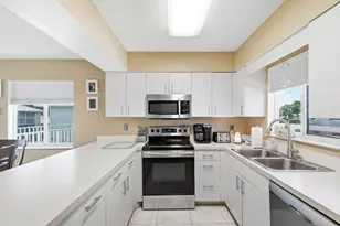 191 SE Village Dr, Port Saint Lucie, FL 34952 - Photo 12