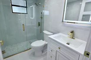 46 Tara Lakes Dr E, Boynton Beach, FL 33436 - Photo 8