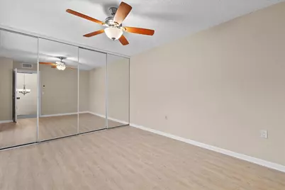 2108 21st Lane, Palm Beach Gardens, FL 33418 - Photo 16