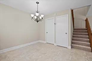 2108 21st Ln, Palm Beach Gardens, FL 33418 - Photo 10