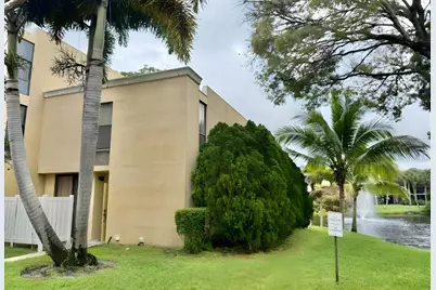2910 SW 87th Terrace #1708, Davie, FL 33328 - Photo 2